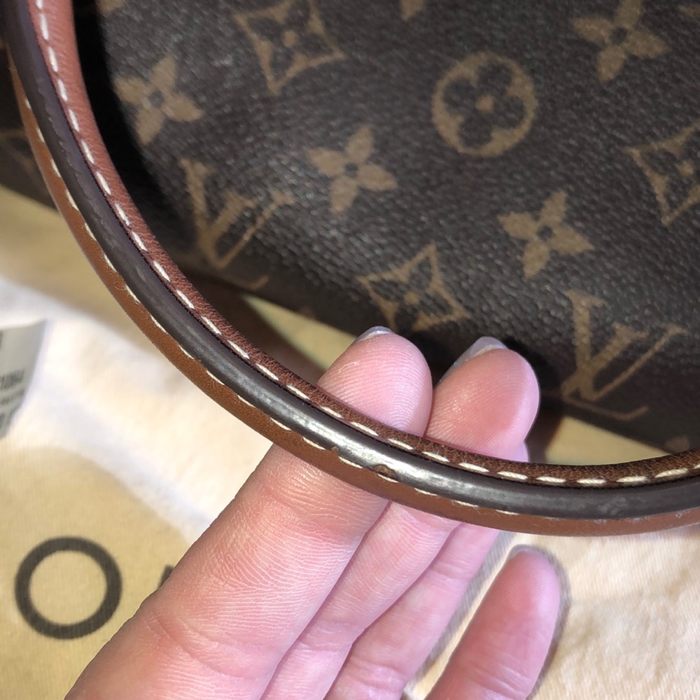 Louis Vuitton Pallas Noir MM SOLD!! - Picture 13 of 17